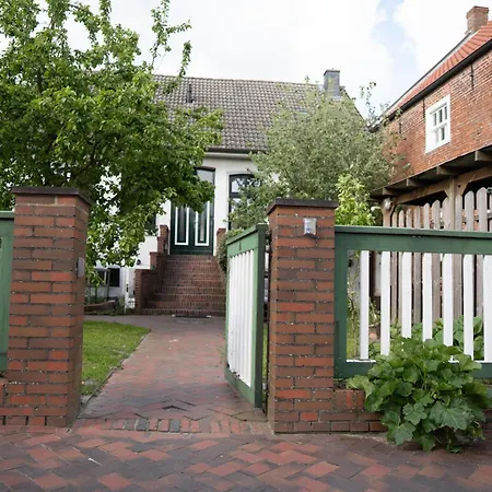 Faehrmann-s-huus-ditzum *